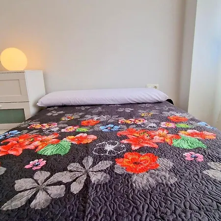 Les Llometes 4-20 Appartement *